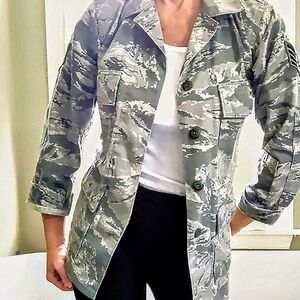 Official Camouflage Utility Jacket Women's Small